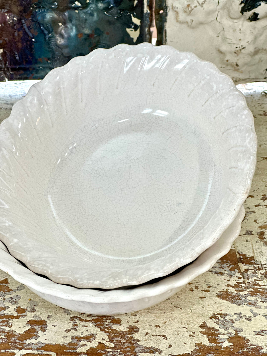 pair of stoneware scalloped cereal/dessert bowls