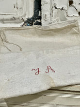 Load image into Gallery viewer, european heavy duty grain sack with red lettering
